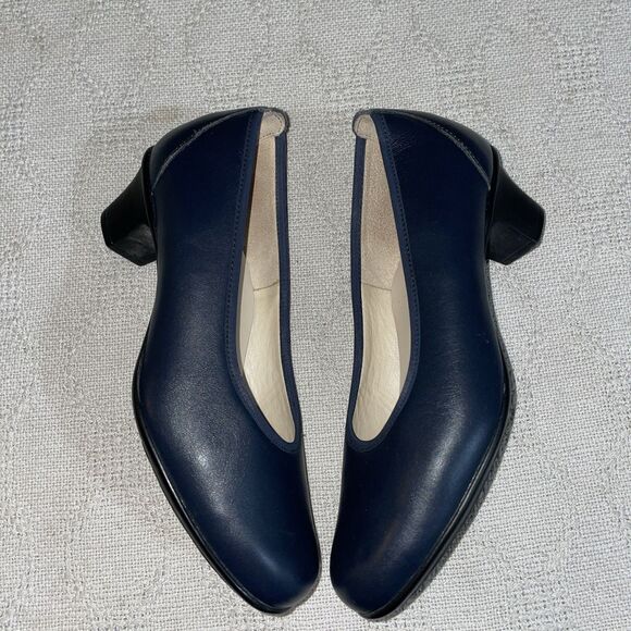 SAS Women’s Slip On Pumps Size 6 M Blue Leather Comfort Formal - Picture 1 of 12